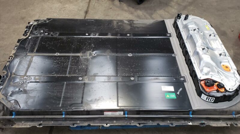 Understanding the Cost of an Electric Vehicle's Battery